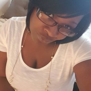 Meet your Posher, Domonique