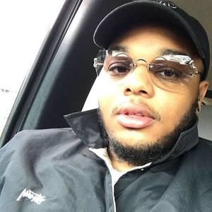 Meet your Posher, Esko