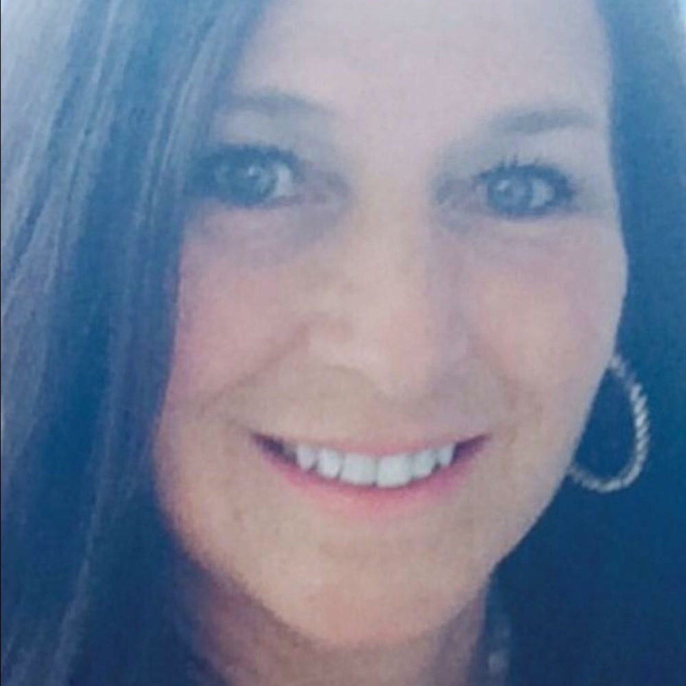 Meet your Posher, Debra