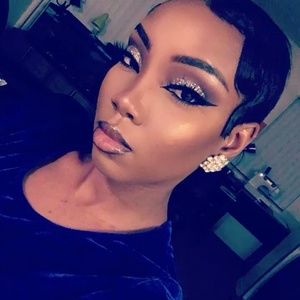 Meet your Posher, Chinasa chinah