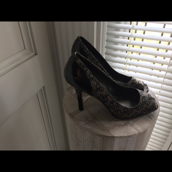 Peep toe pumps - Picture 2 of 2