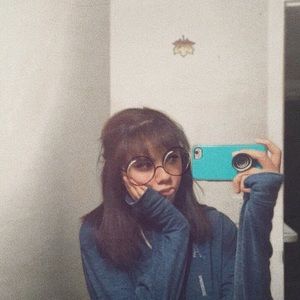 Meet your Posher, Sophia