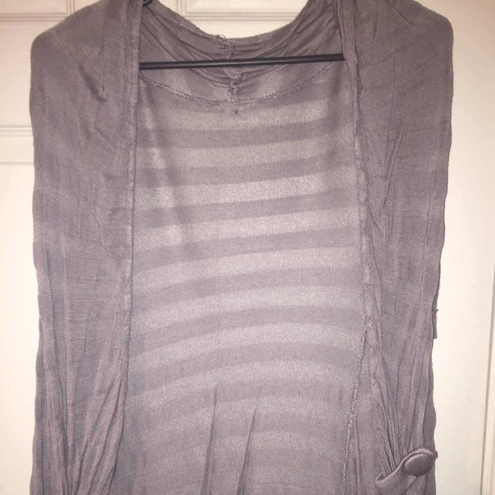 Light weight cardigan