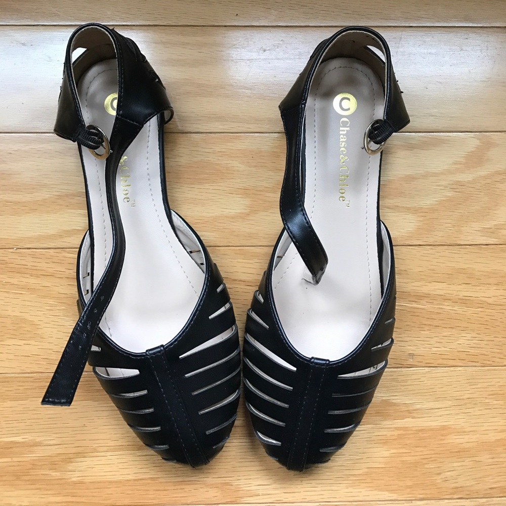Chase & Chloe Black Flats with Ankle Strap