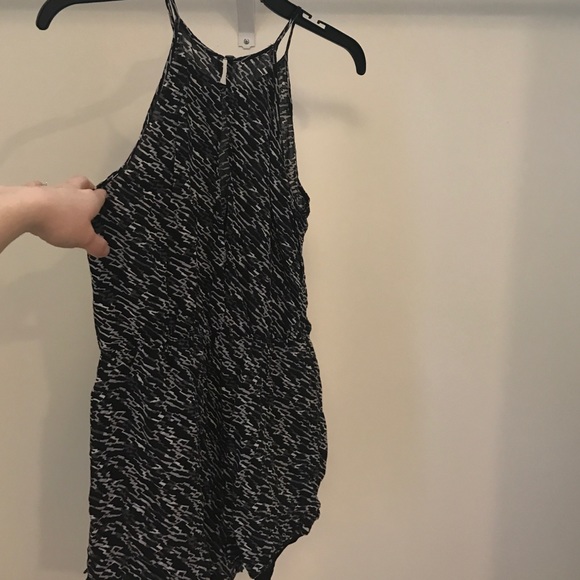 Lined shorty style romper - Picture 2 of 4