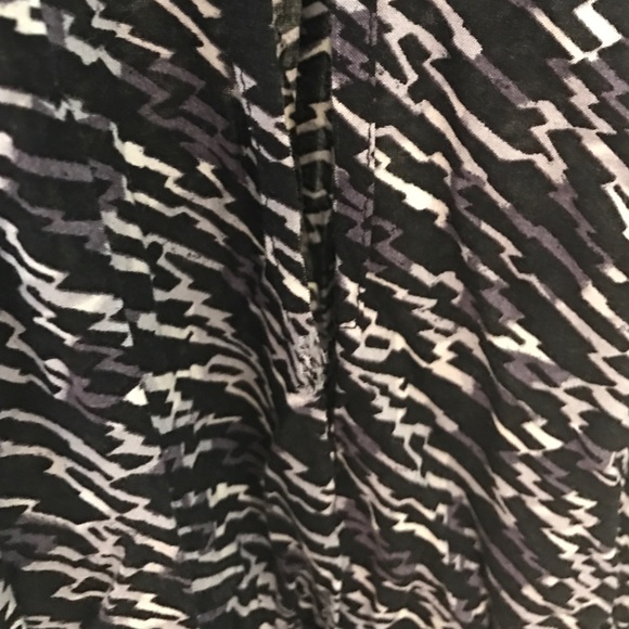 Lined shorty style romper - Picture 3 of 4