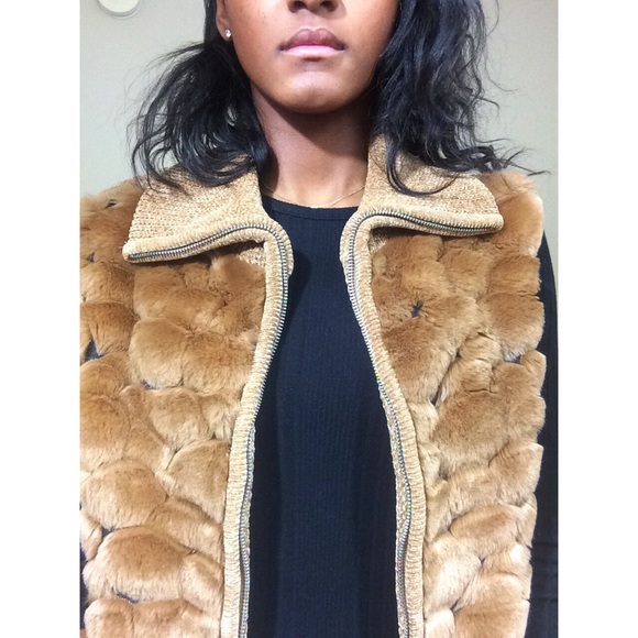 Brown / Tan Lisa International Fur Vest - Picture 1 of 2