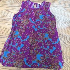 Beautiful Cabi sleeveless top size medium