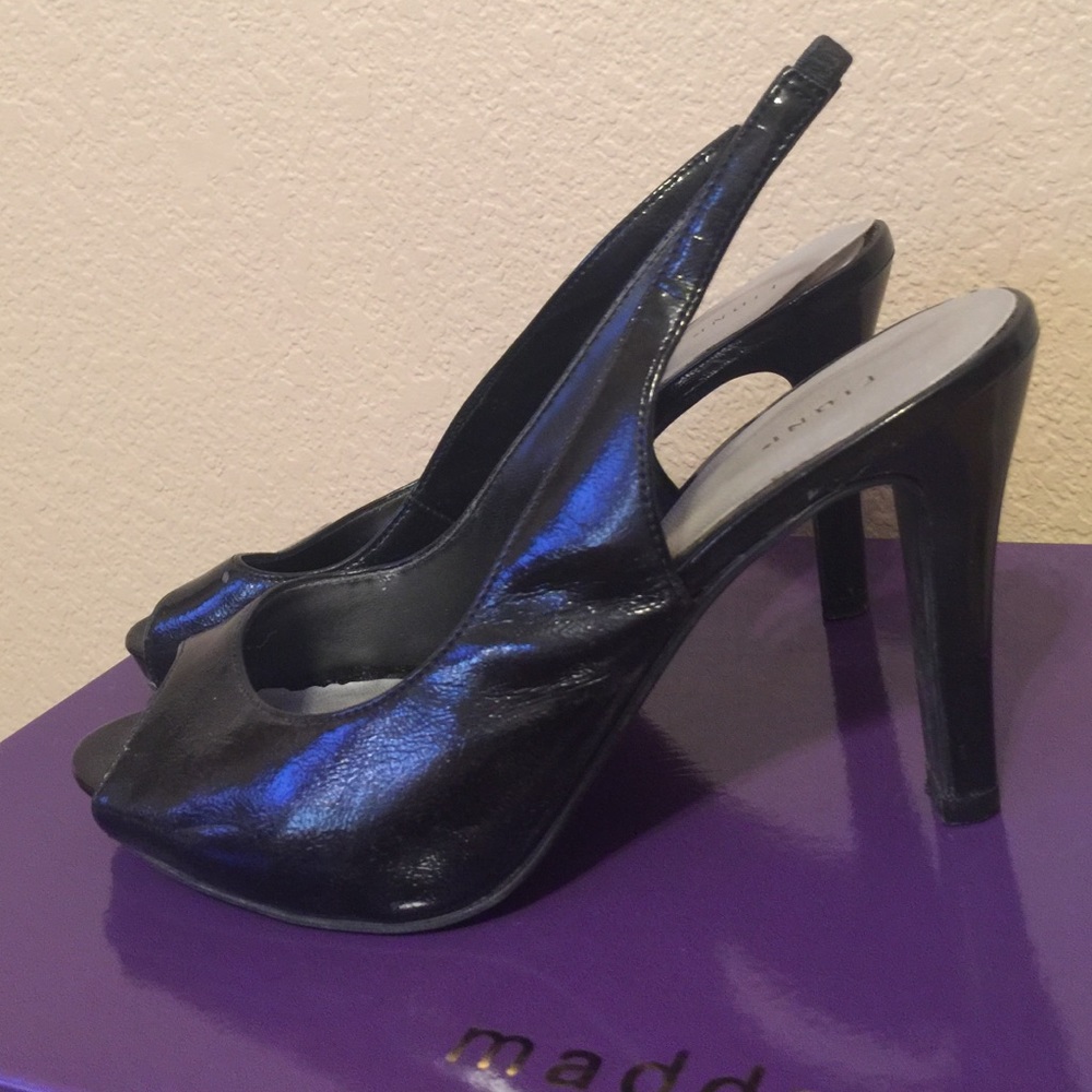 4" Black Slingback Pumps by Fioni