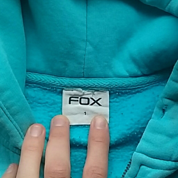 Blue Fox Sweatshirt - Picture 2 of 4