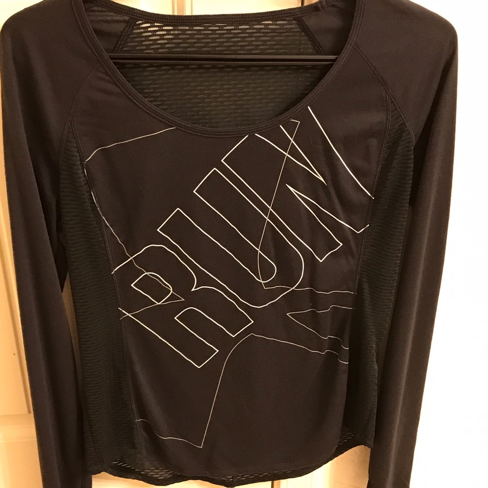 Womans NIKE SHIRT
