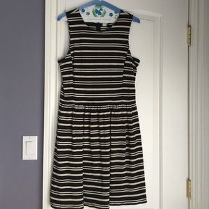 Sleeveless JCrew dress with pockets