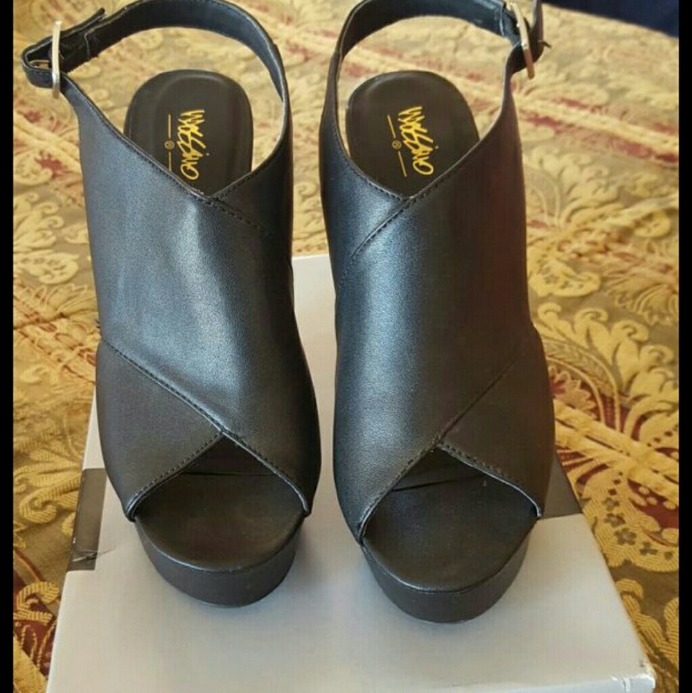 Black Platform Heels