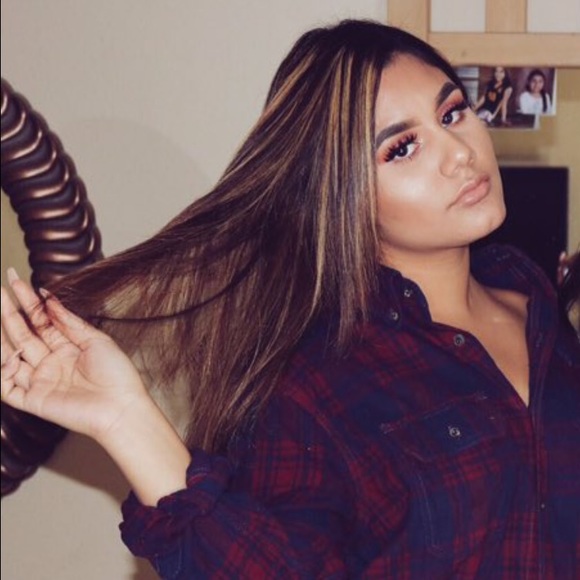 Meet your Posher, Xiomara - Picture 1 of 1