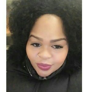 Meet your Posher, Giselle