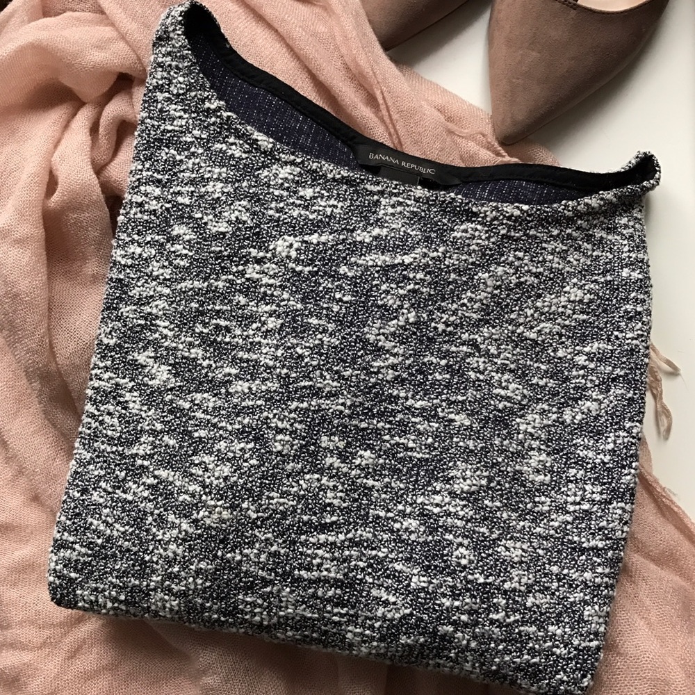 🆕 - Banana Republic marbled sweater