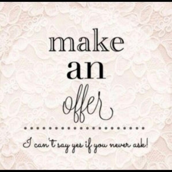 Meet your Posher, Katelyn - Picture 1 of 2