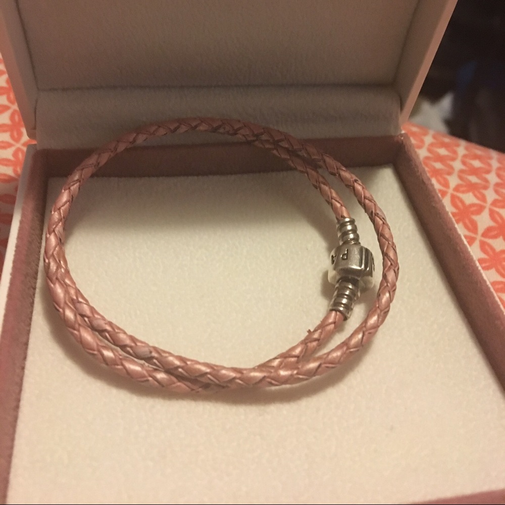 Double leather Pandora