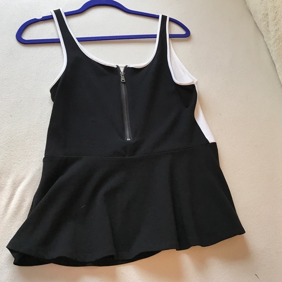 Express peplum tank - Picture 2 of 2