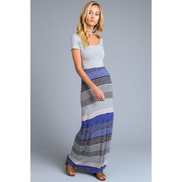 Back Cutout Striped Maxi Dress - Picture 4 of 4