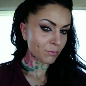 Meet your Posher, Kat