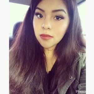 Meet your Posher, Abigail