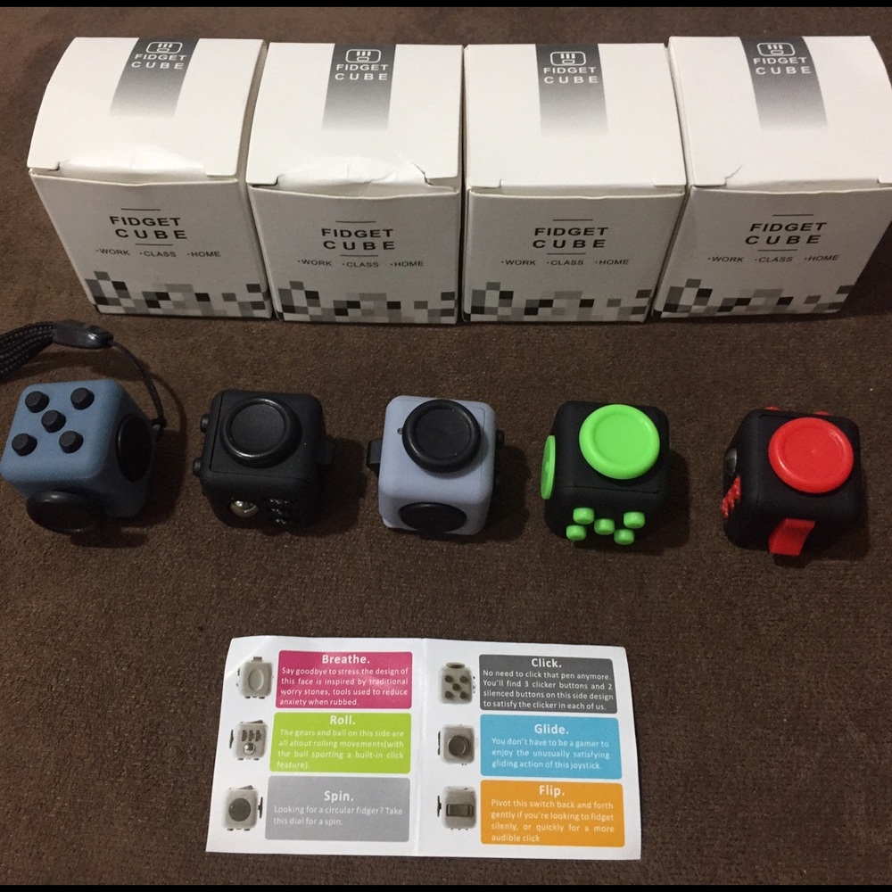 MINI FIDGET CUBE (2pcs)