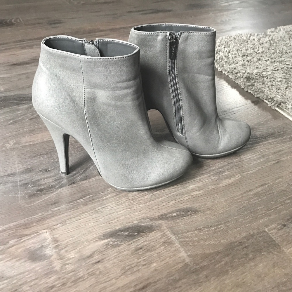 Grey Ankle boots
