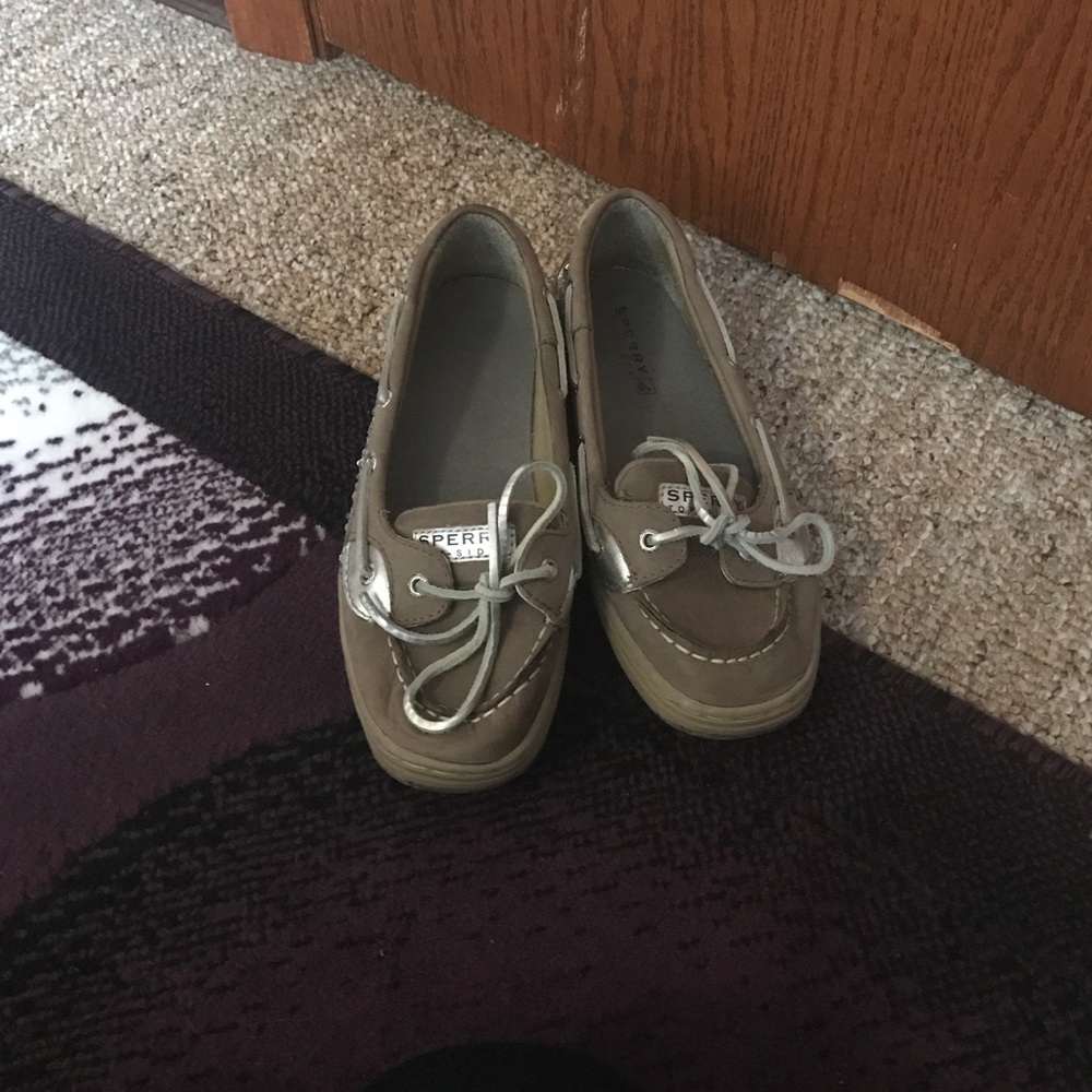 Sperry boat shoes