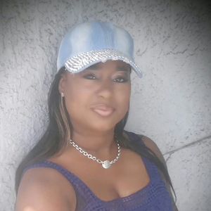 Meet your Posher, Fatima