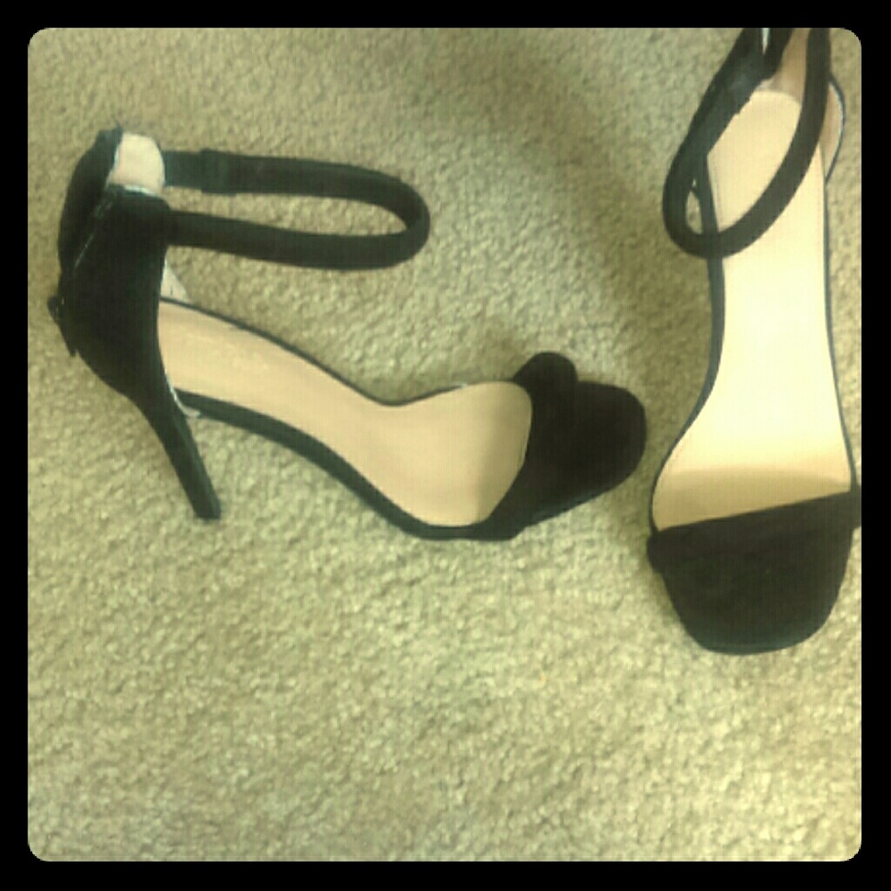 Black heels