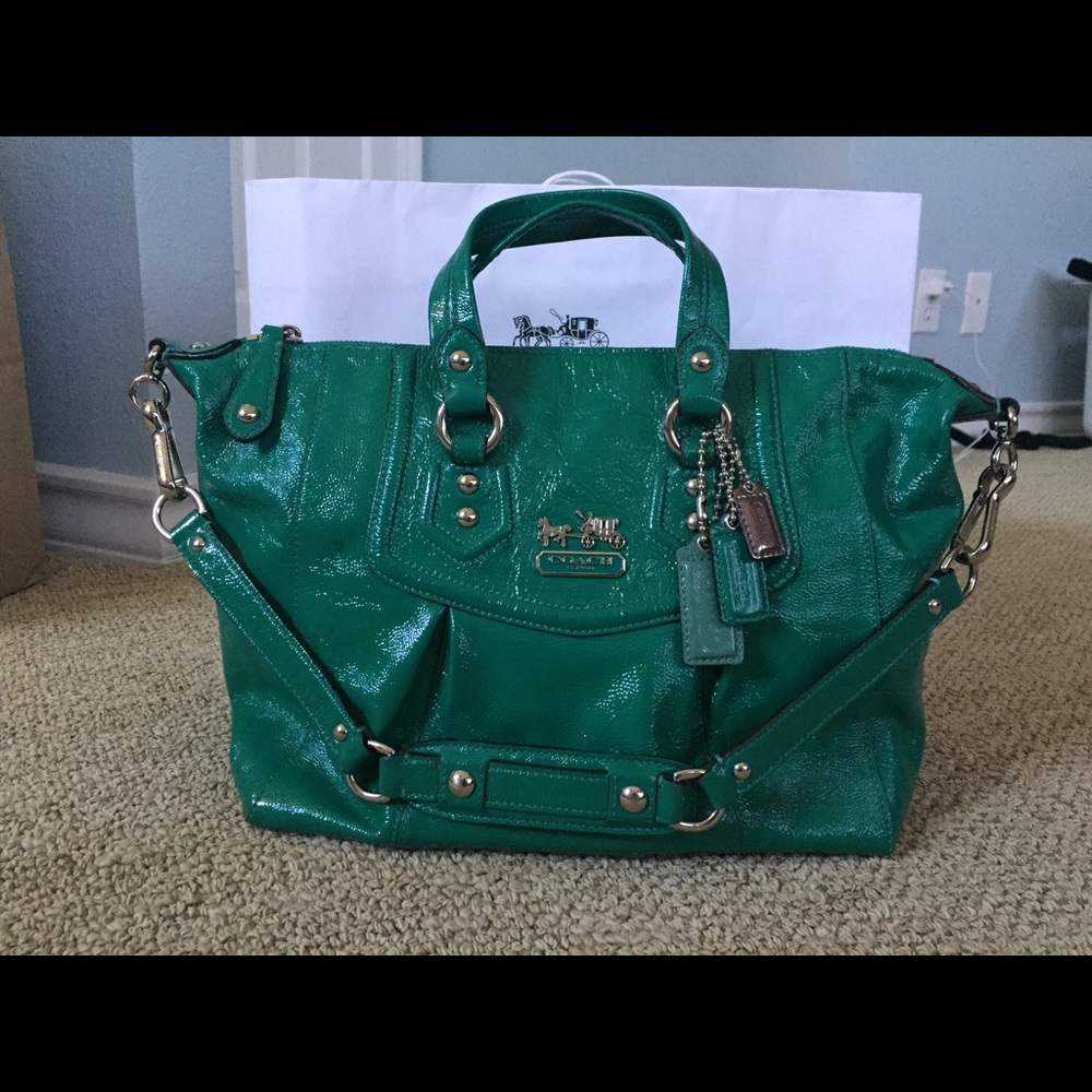 **Sold**COACH authentic bag