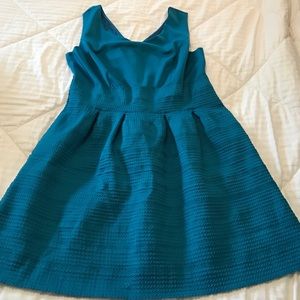 EUC New York & Company Blue/Green Dress