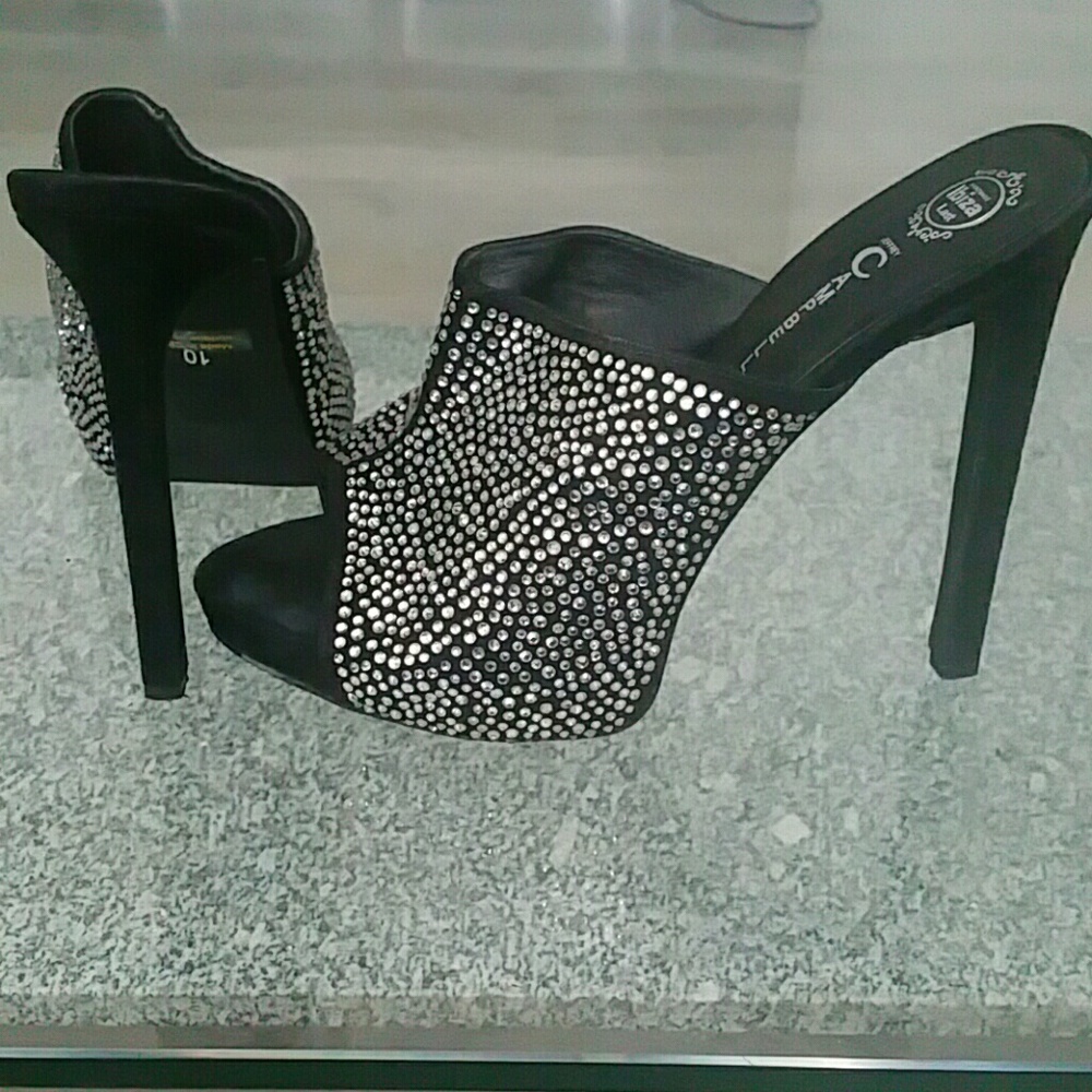 Jeffrey Campbell