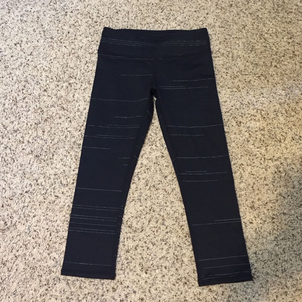 Fabletics brand new never worn yoga/workout pants