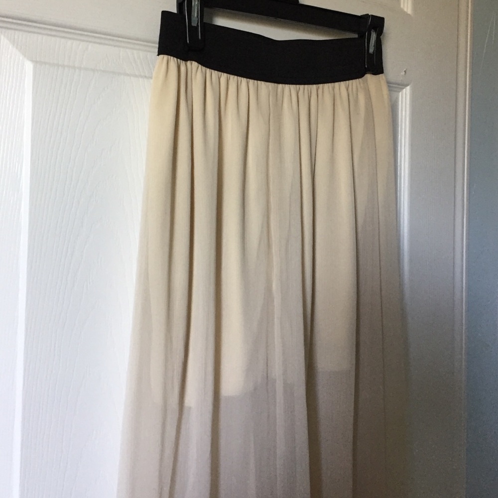 Juniors Nude Sheer Maxi Skirt Woven Double Layer - Picture 3 of 3