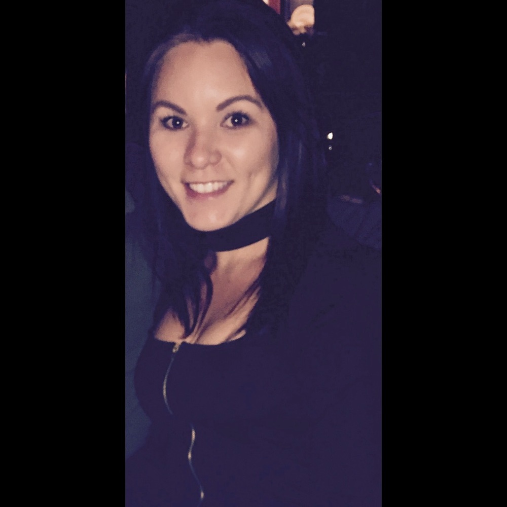 Meet your Posher, Ashley