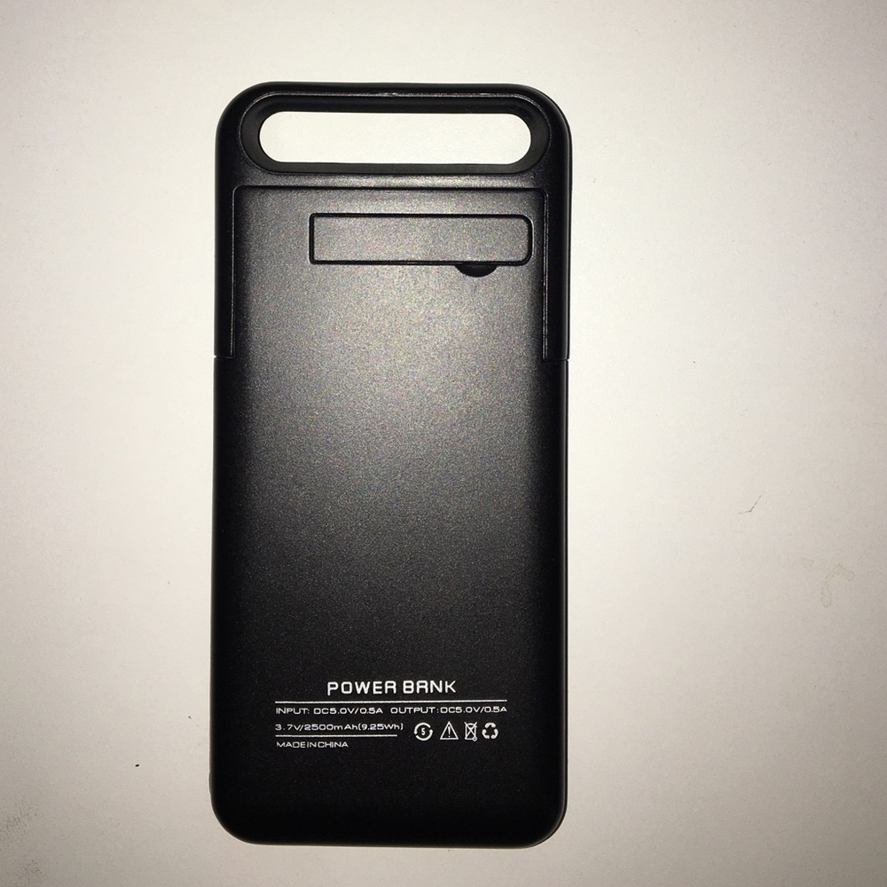 Charging iphone 5s case