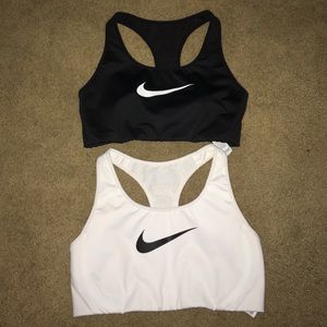 2 Nike high impact bras