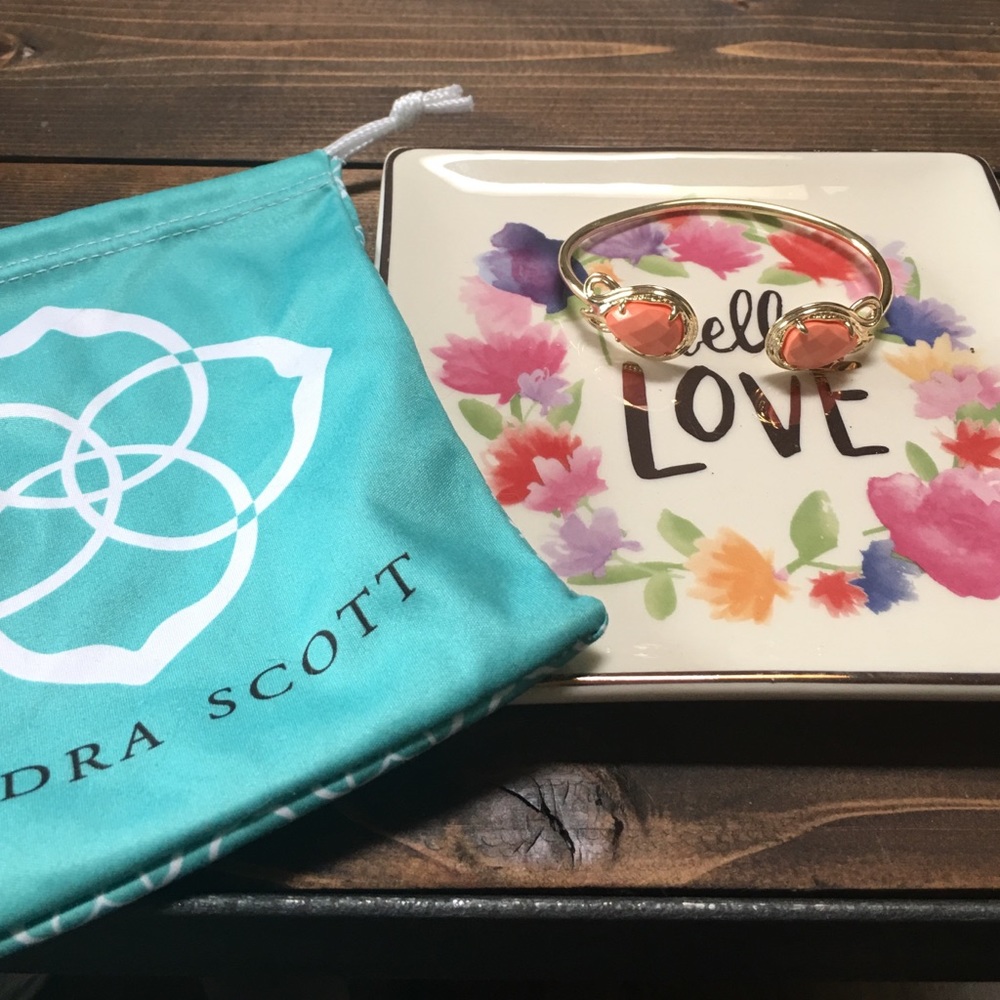 SOLD Kendra Scott Coral Andy Bracelet