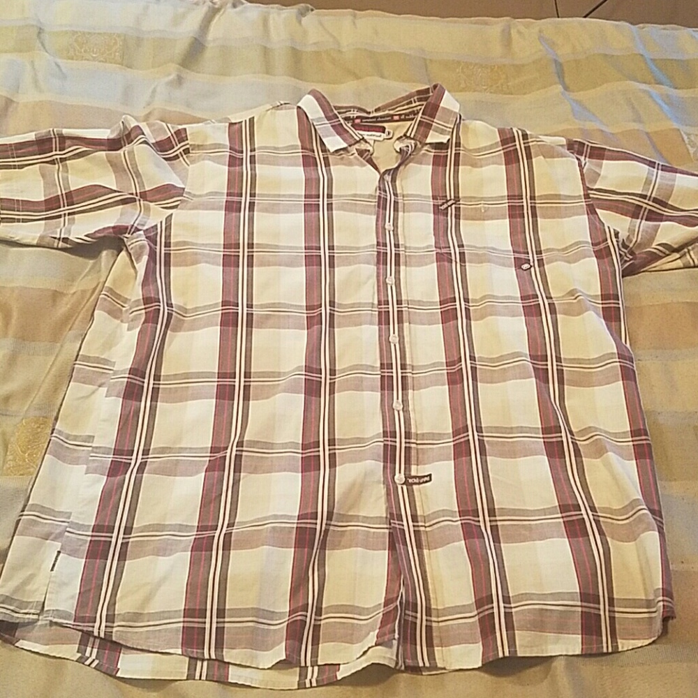 Ecko button up
