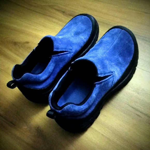 Lands End ALL WEATHER Leather Slip On Moccasins - Picture 2 of 4