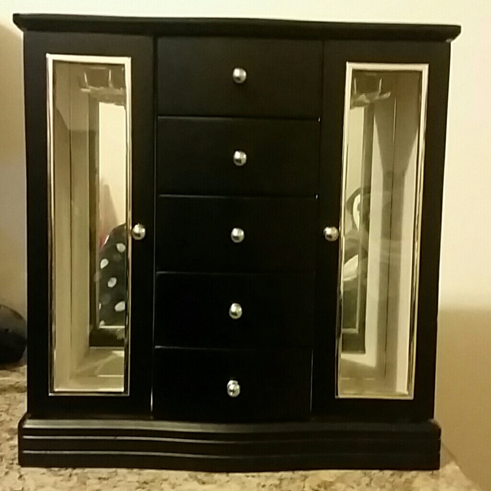 Black & Silver Jewelry Box