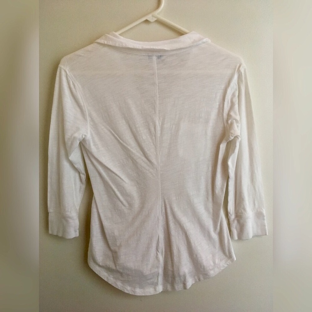 Collared button-up - Picture 2 of 2