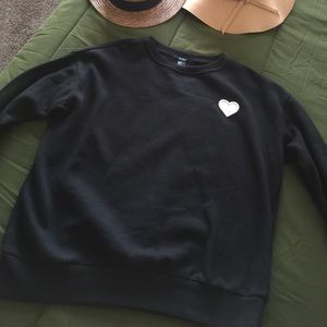 Black pullover sweatshirt