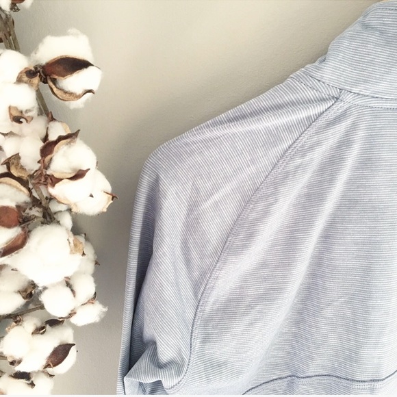 NWT Duo Dry Reflective Pullover Size M - Picture 3 of 4