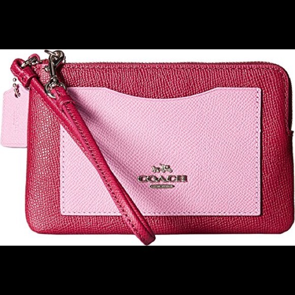 Coach Handbags - NWT Coach gorgeous pink wristlet