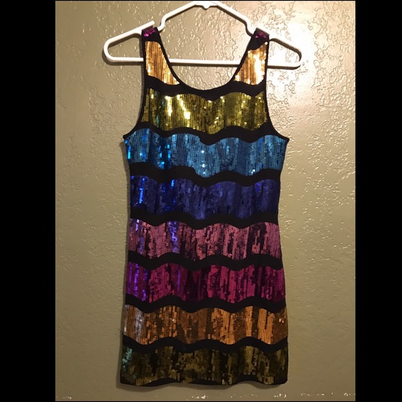 Sparkle Glam Dress - Picture 2 of 4