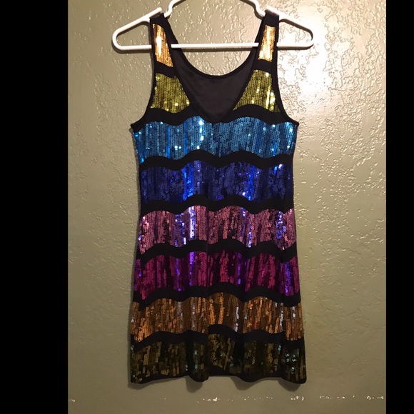 Sparkle Glam Dress - Picture 3 of 4