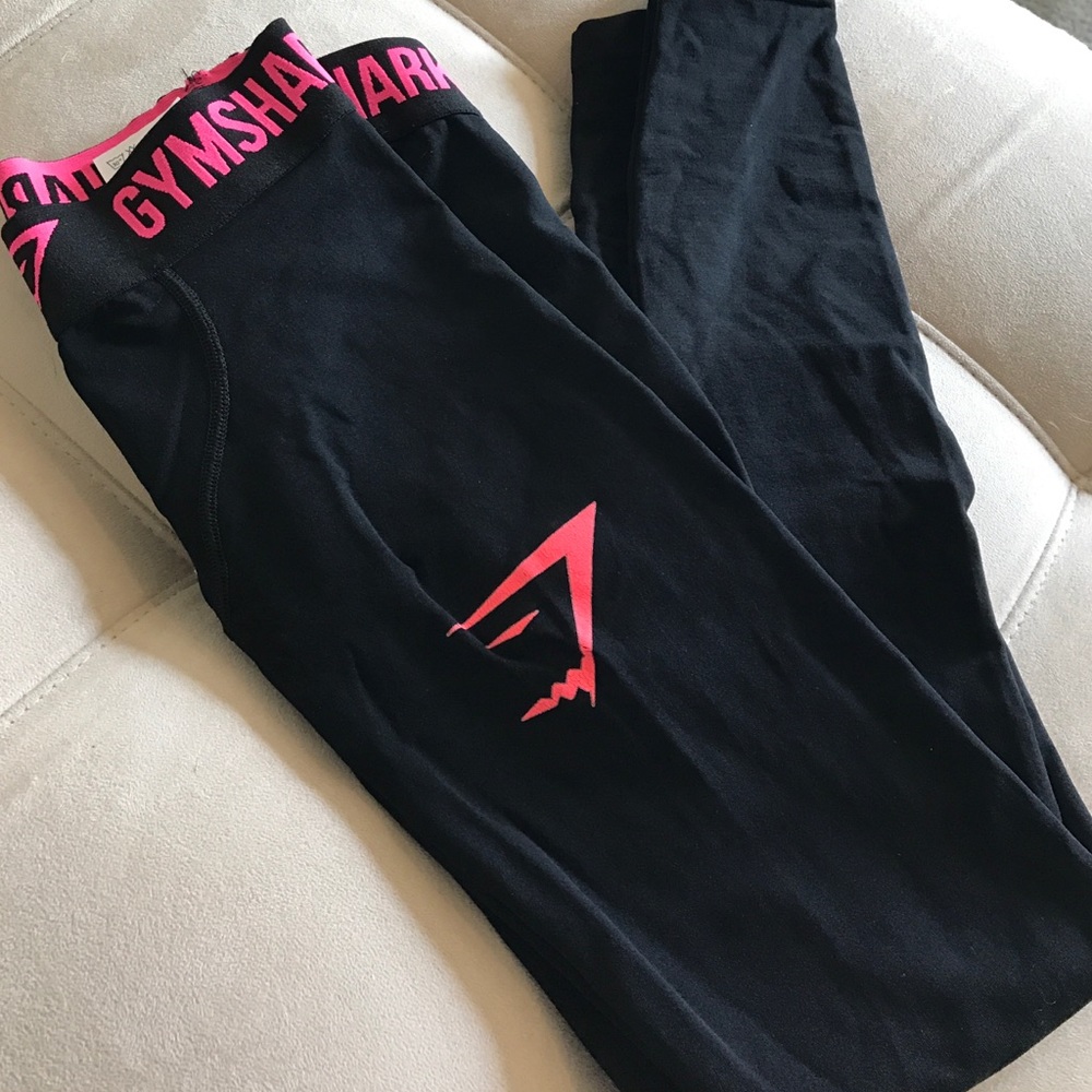 Pink GymShark Element Leggings in Size Small